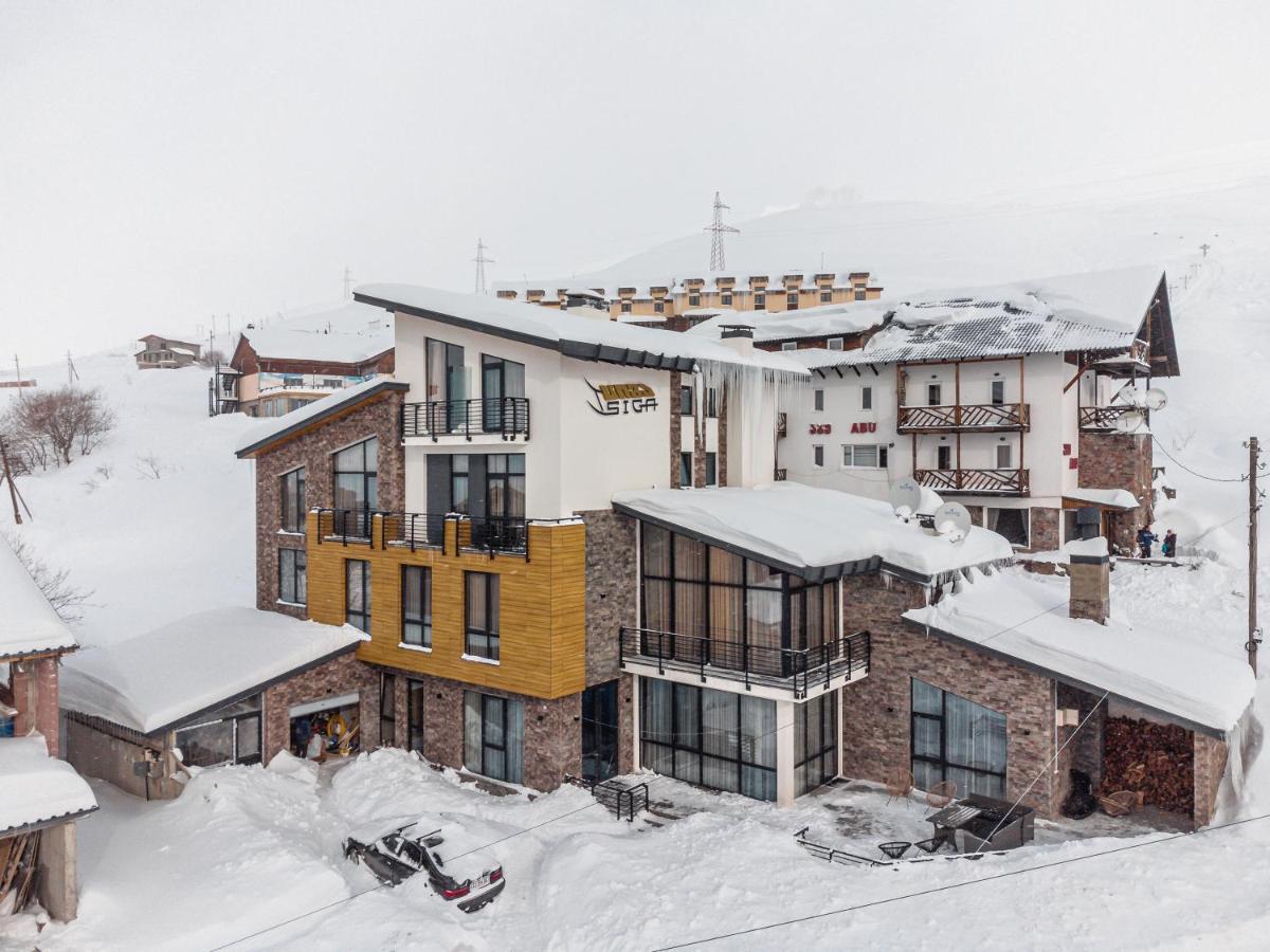 Hotel Tsiga Gudauri Exteriör bild